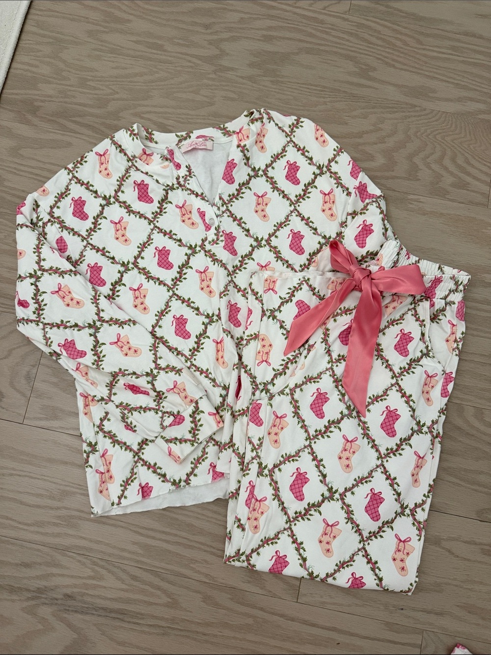 Ave & Liv Christmas Pajamas Set SMALL